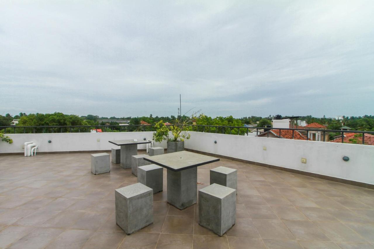 Oyo 314 Neo Holiday Home Katunayaka Ngoại thất bức ảnh