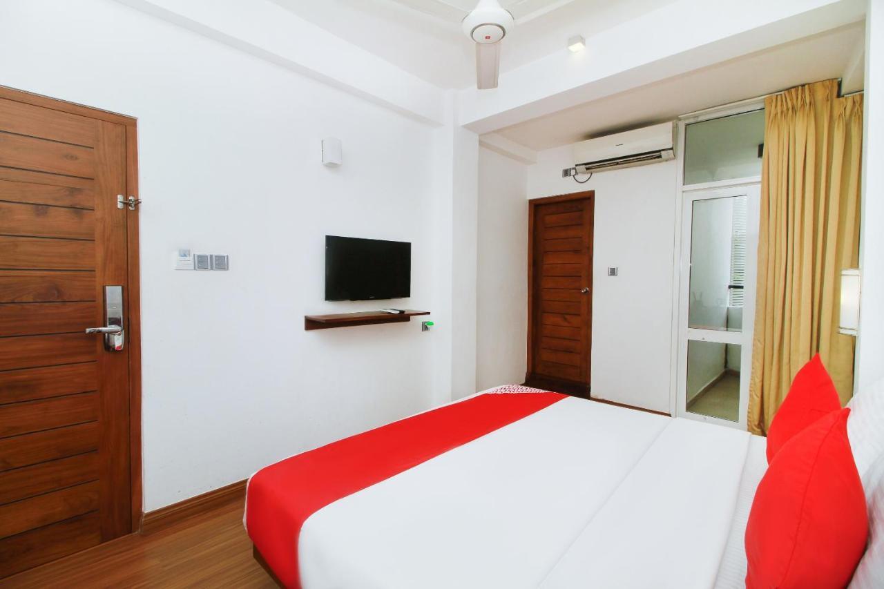 Oyo 314 Neo Holiday Home Katunayaka Ngoại thất bức ảnh